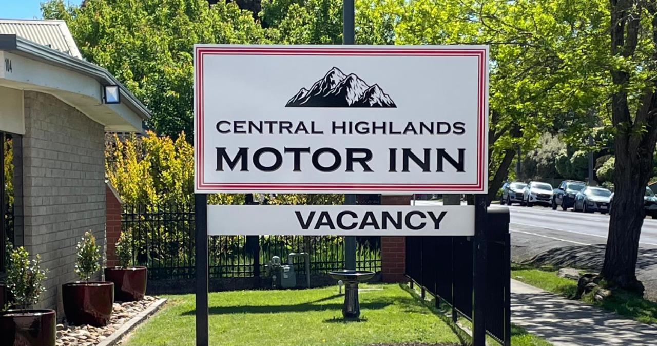 Central Highlands Motor Inn 凯恩顿 外观 照片